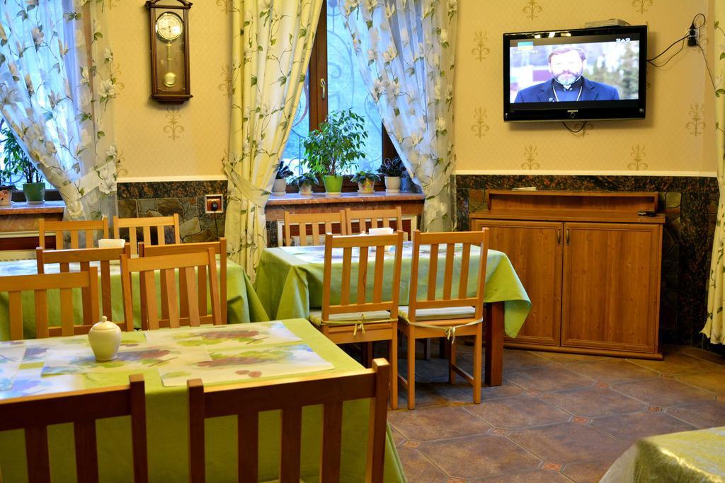 Sadyba Na Gutsulsky Polonyni Hotel Tatariv Exterior photo